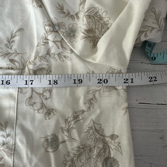 Hanro Loungy Nights Printed Long Sleeve Nightgown Size Medium Tender Botanical - Picture 14 of 15
